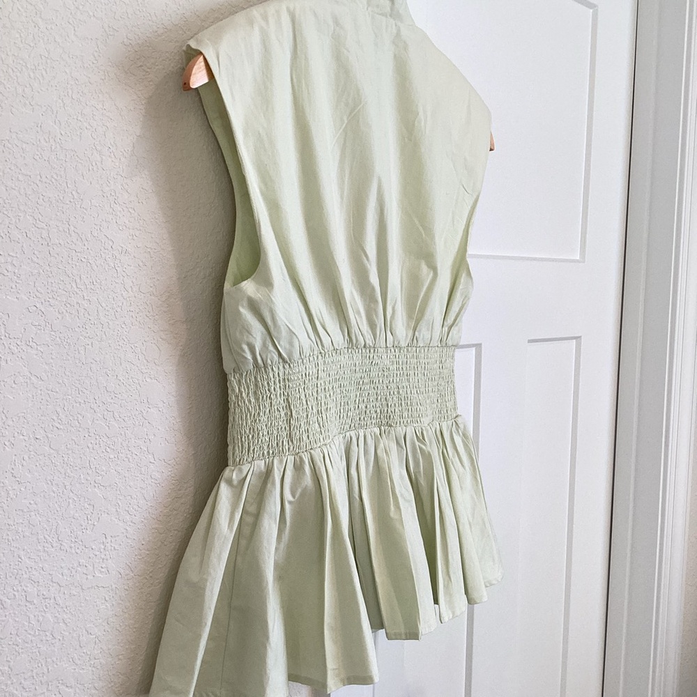 Anthropologie Tommie Cap-Sleeve Smocked Front Zip Blouse NEW Small Green Mint - Picture 11 of 13